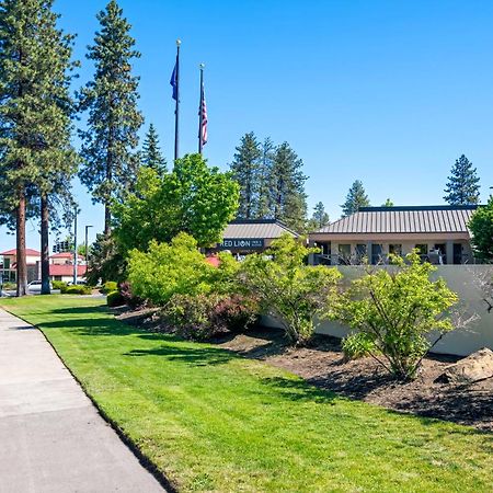 Red Lion Inn & Suites Deschutes River - Bend Buitenkant foto